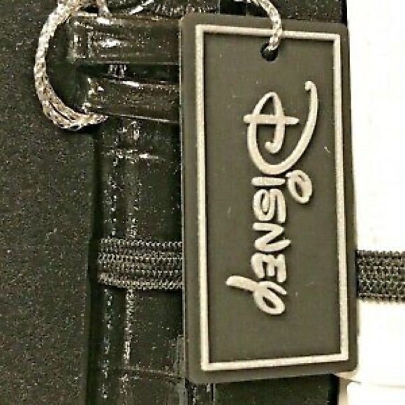 Minnie Mouse Watch w/ 5 Interchangeable Bands - Picture 10 of 10